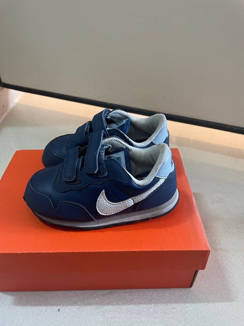 Garage Sale Nike Infant Shoe Navy Blue Eur 25