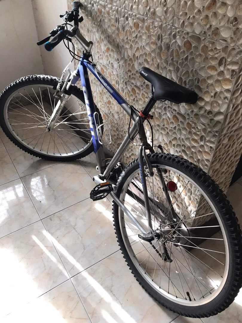 Bicicleta giant r26 top