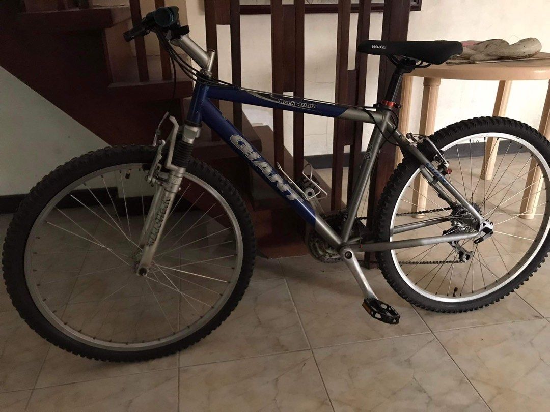 Giant mountaink bike Sports Equipment Bicycles Parts Bicycles on Carousell
