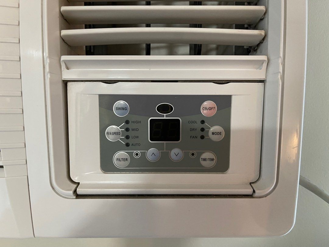 Gree 1.5HP inverter window type aircon with remote (Category: Air Conditioning and Heating) located in Pasig City. Submitted by ecrz19 (Listing ID 1275279073, Image 2). Description: Gree 1.5HP inverter window type air conditioner Purchased last 2021 but used for less than a year in total, most of the time it is being unused as there is no one in the condo. Dimensions: 65.5cm W x 43cm H Reason for selling: disposing at is is not being utilized. Yo
