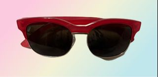 (Category: ) located in . Submitted by trixboutique (Listing ID 1275275151, Image 1). Description: .