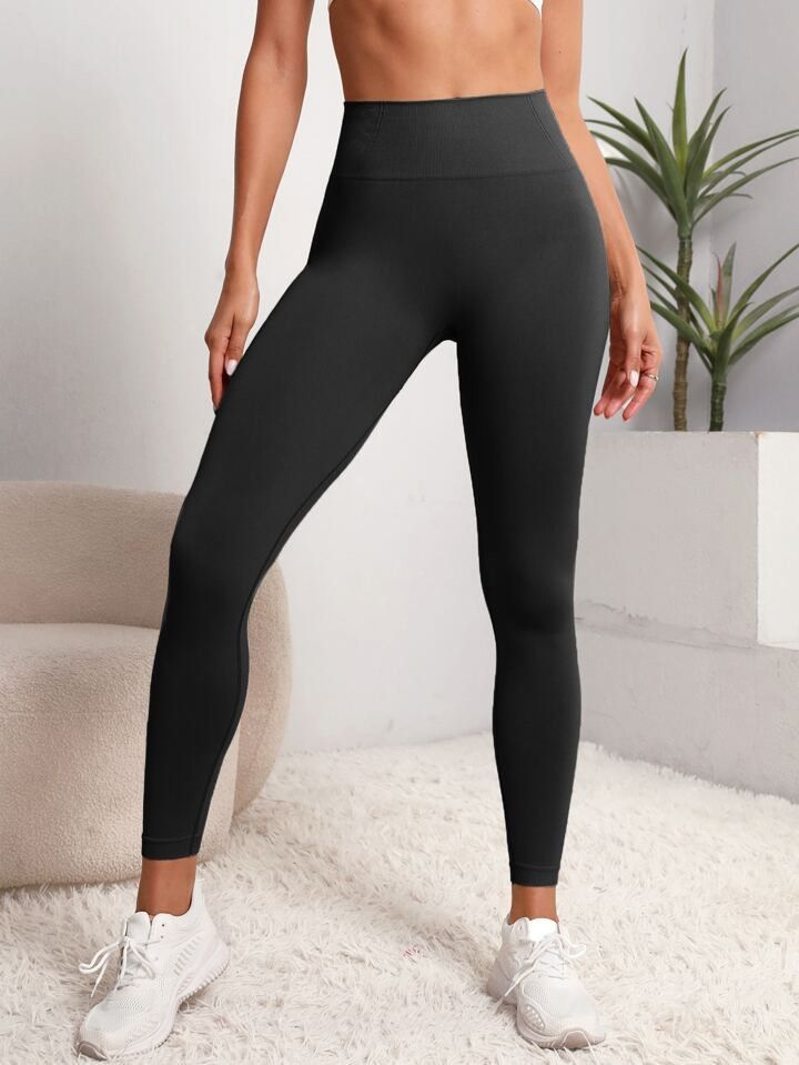 High Stretch Scrunch Butt Tummy Control Sports Tights, Women's Fashion,  Activewear on Carousell