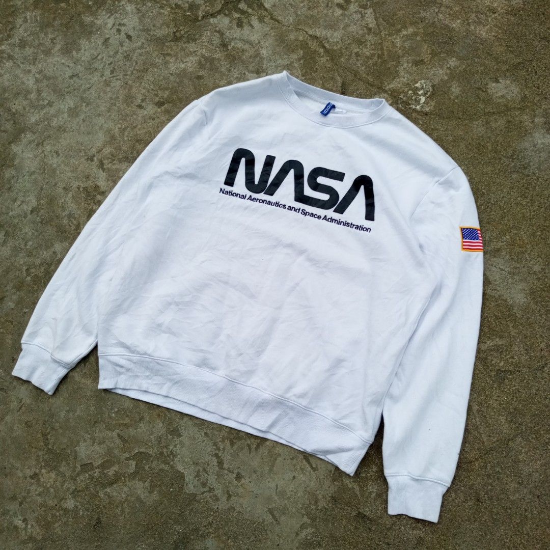 H&m nasa long sleeve online