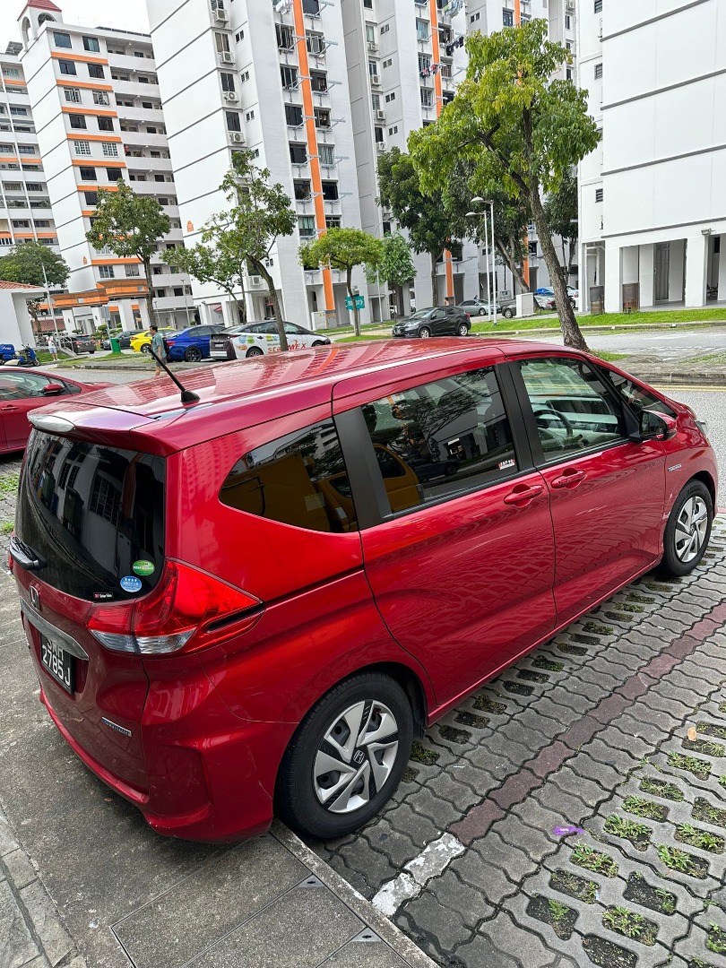 honda-freed-hybrid-2019-model-phv-personal-ready-cars-car-rental