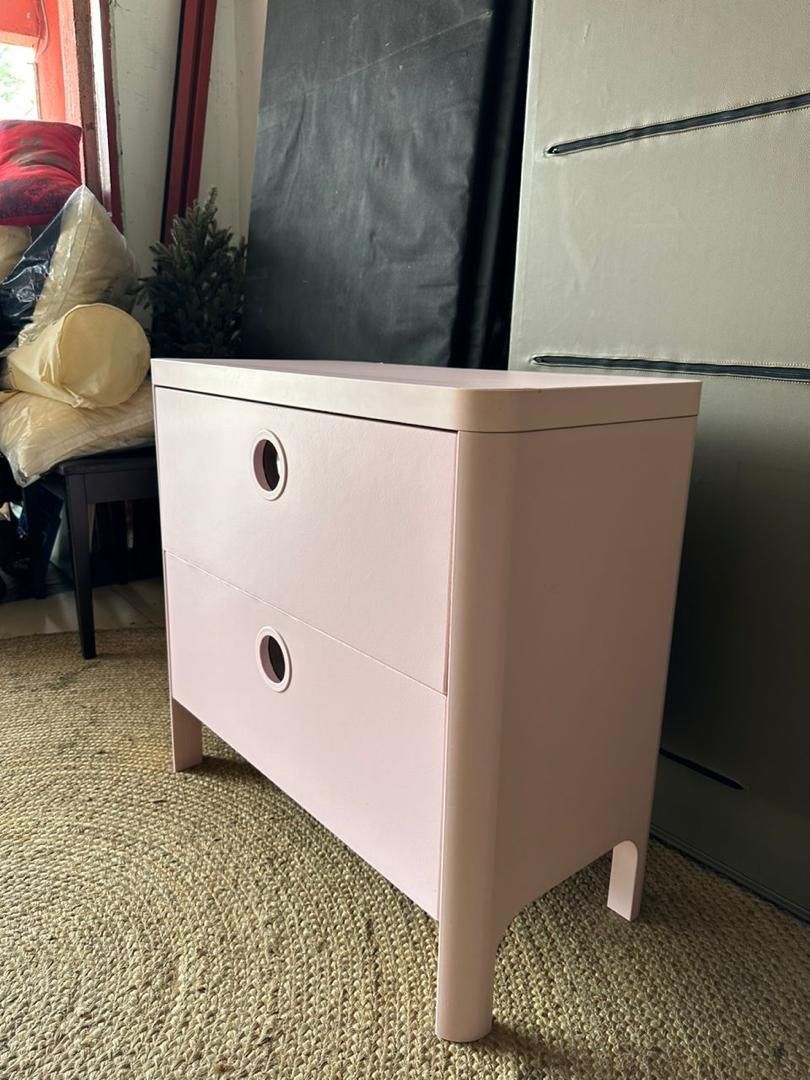 Ikea top busunge drawers