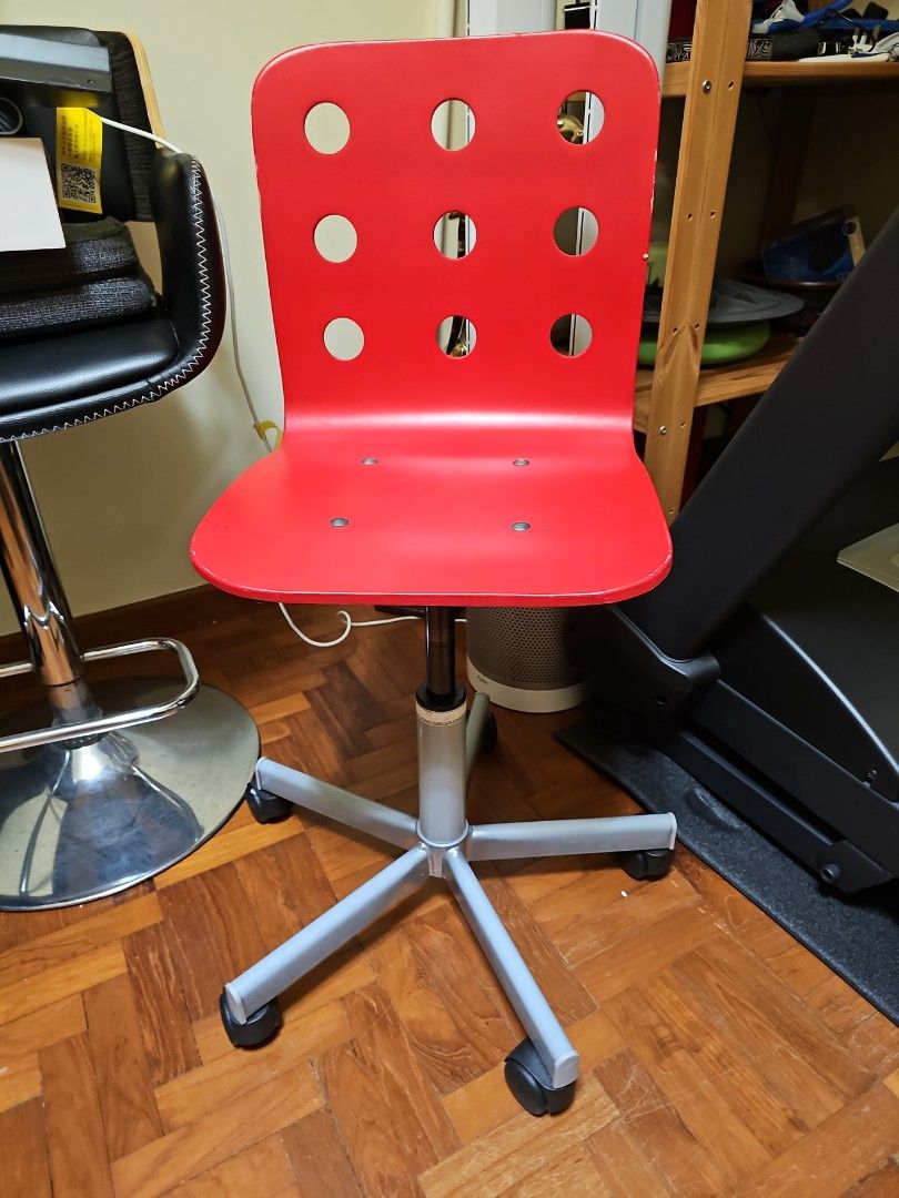 Ikea Children's Chair with Hydraulic height adjust and on Wheels ...