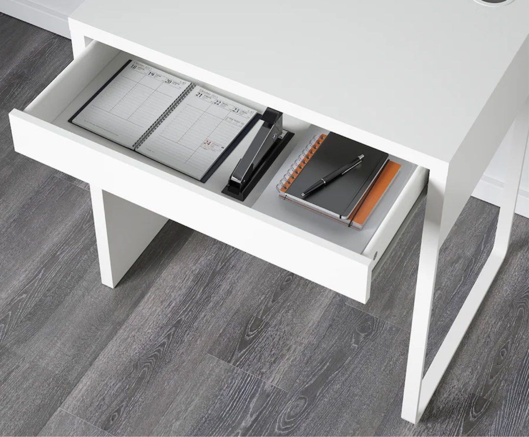 IKEA MICKE Desk, white, 73x50 cm (with customised tempered glass top