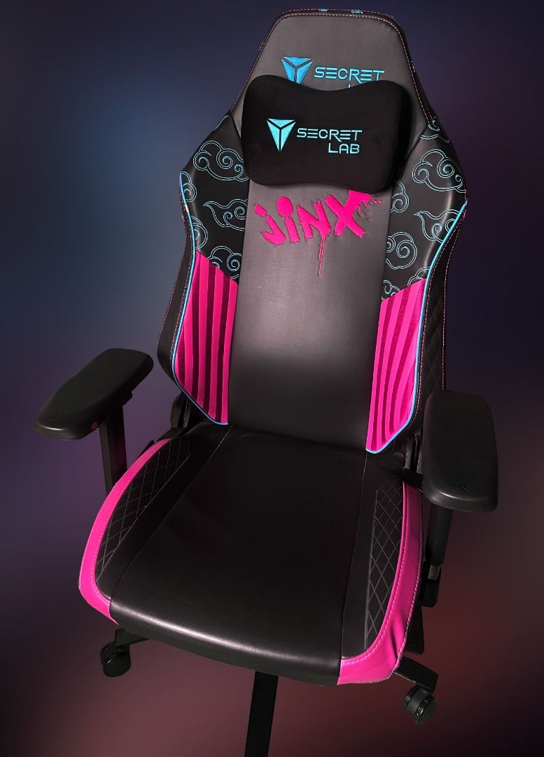 Jinx SecretLab Chair Titan Evo 2022, Furniture & Home Living, Furniture