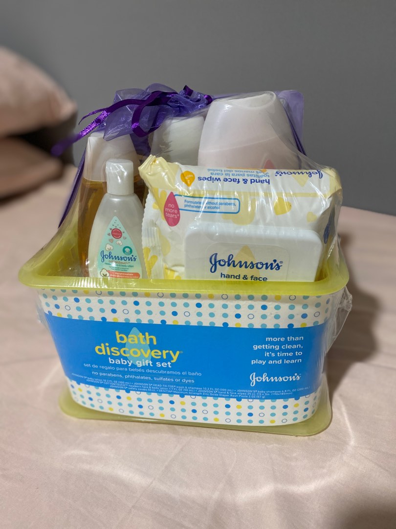 Johnson s Baby Bath Discovery Gift Set Babies Kids Bathing