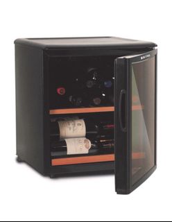 (Category: ) located in . Submitted by loch9999 (Listing ID 1275200359, Image 1). Description: .