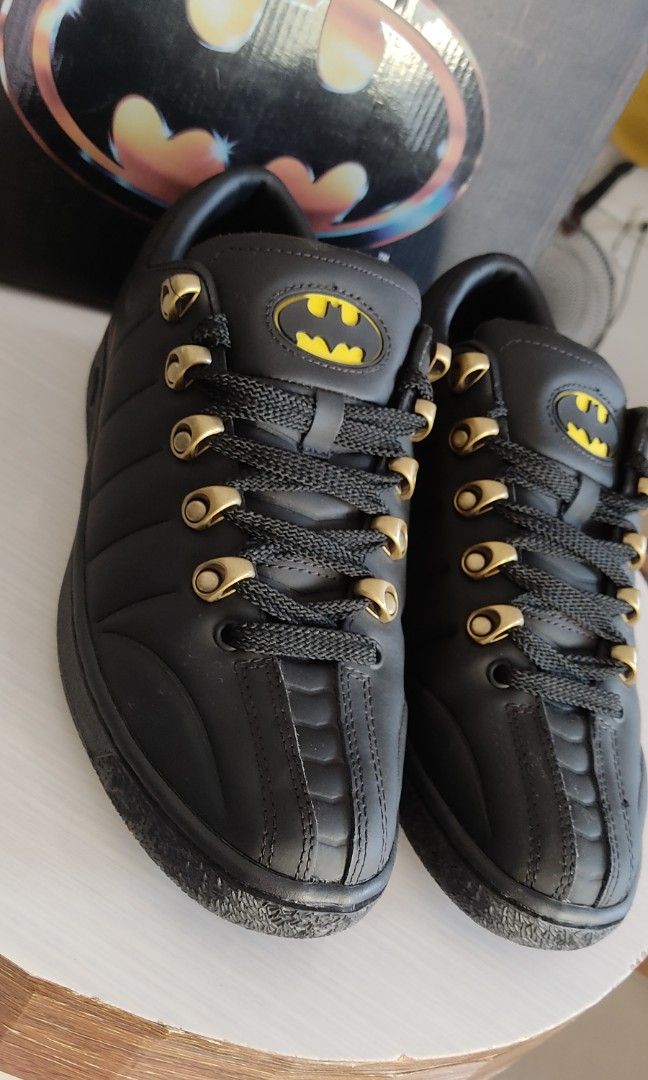 Tenis batman kswiss 2025