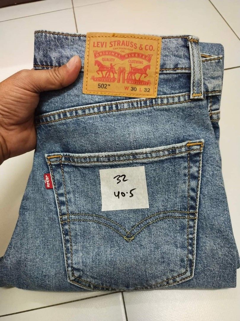 Levis l32 outlet