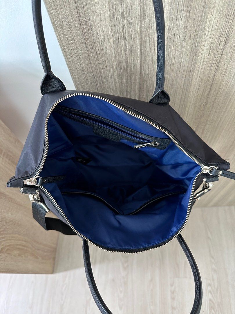 Lipault sling bag top
