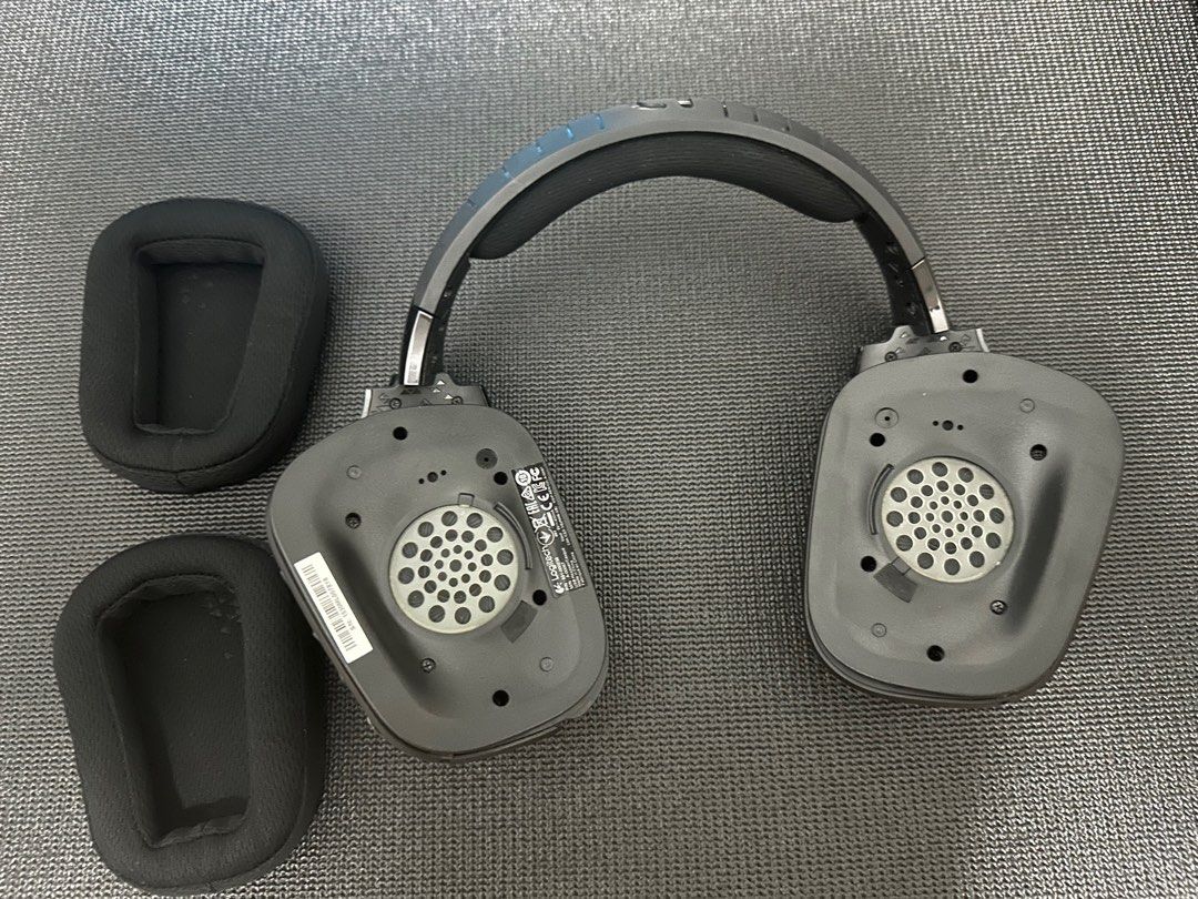 Logitech G633 Artemis Spectrum RGB 7.1 Dolby and DST Headphone