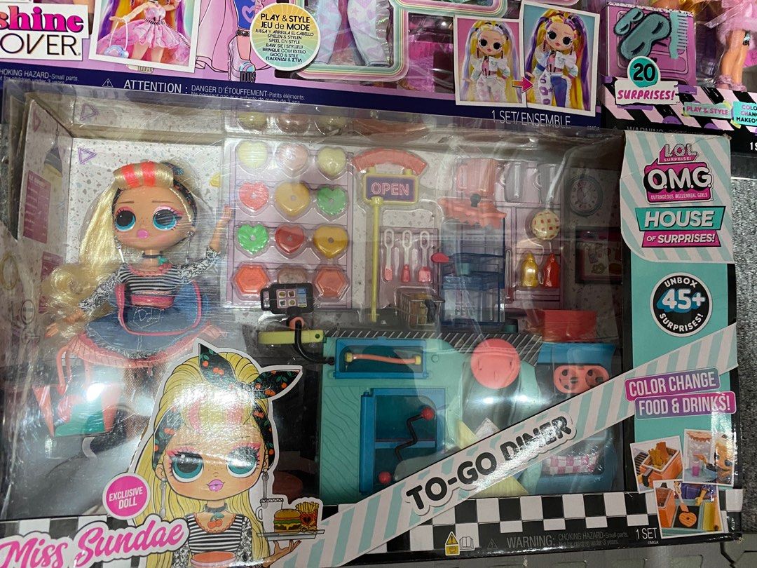 LOL playset take all, Hobbies & Toys, Toys & Games on Carousell