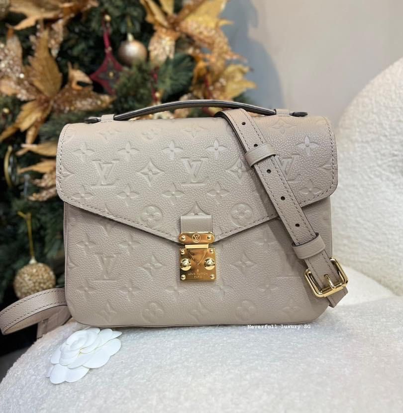 Vuitton best sale metis empreinte
