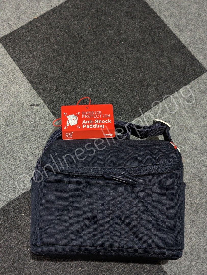 Manfrotto Amica 30 Shoulder Bag (Category: Camera Bags & Carriers) located in Pasig City. Submitted by onlinesellerph2019 (Listing ID 1275276567, Image 1). Description: BRAND NEW, NEVER BEEN USE (just open to check and take pictures for posting here) ITEM: Manfrotto Amica 30 Shoulder Bag (Camera Bag) COLOR: BLUE PRICE: PHP 1,490.00 (Slightly Negotiable) - EXCLUDING shipping fee MOP: GCASH /CASH/BPI Online Transfer (Payment First if LALAMOVE or GR