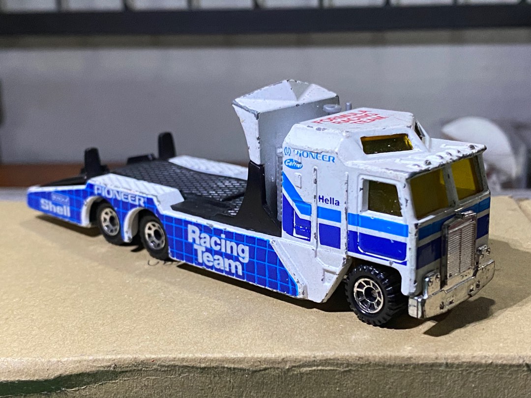 Matchbox Kenworth Transporter Hobbies Toys Toys Games on