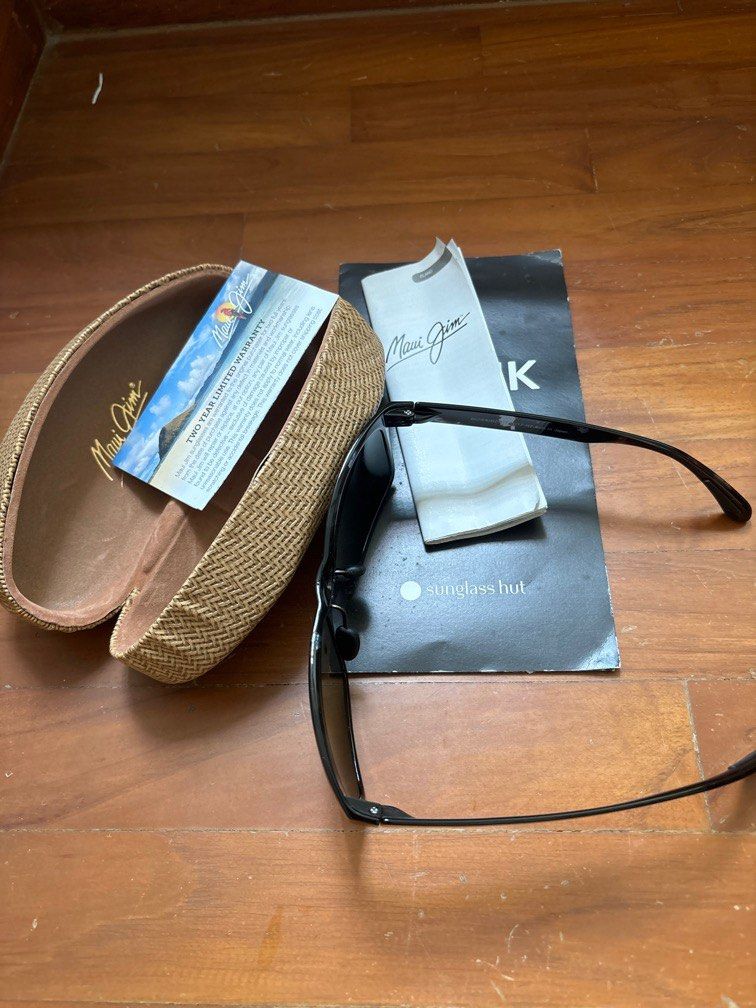 Maui jim red sales sands sunglass hut