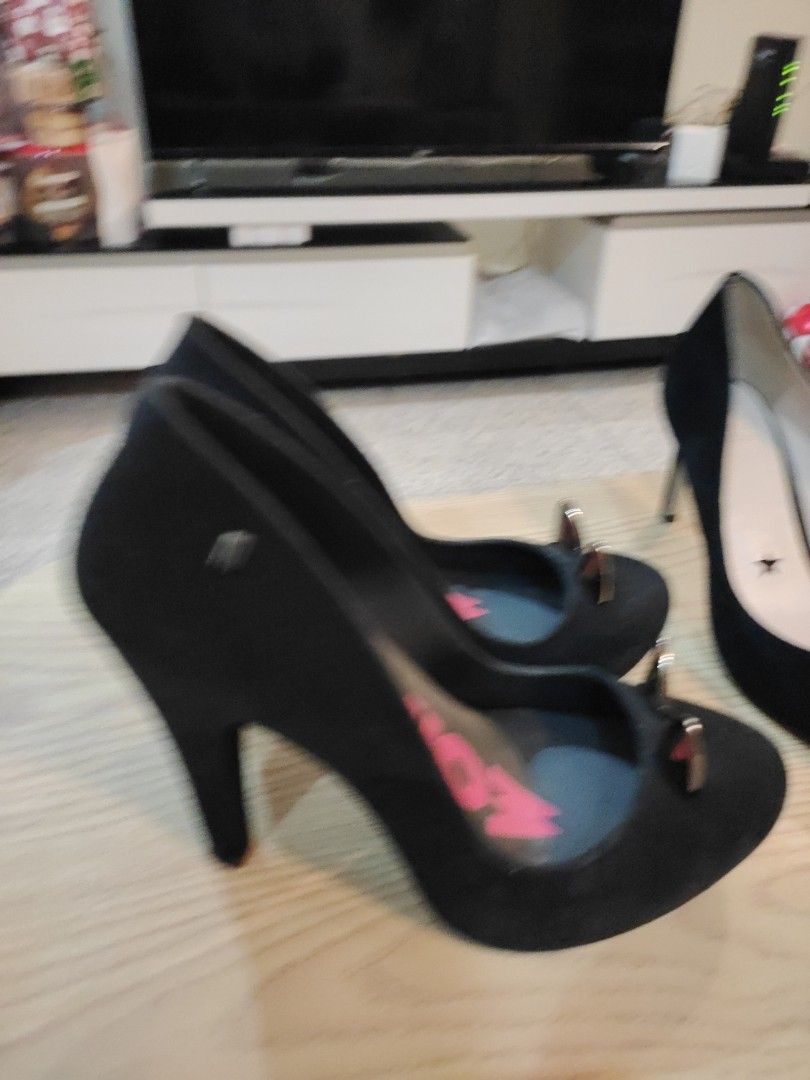 Melissa best sale meow shoes