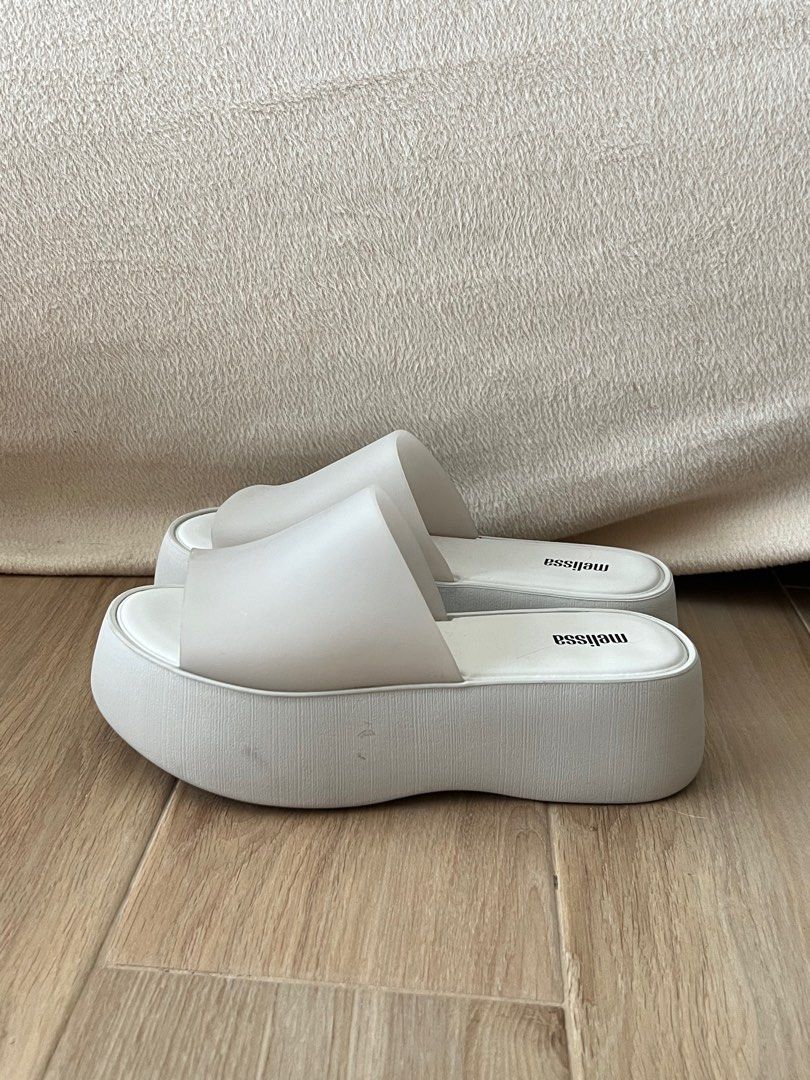 Melissa slides new arrivals