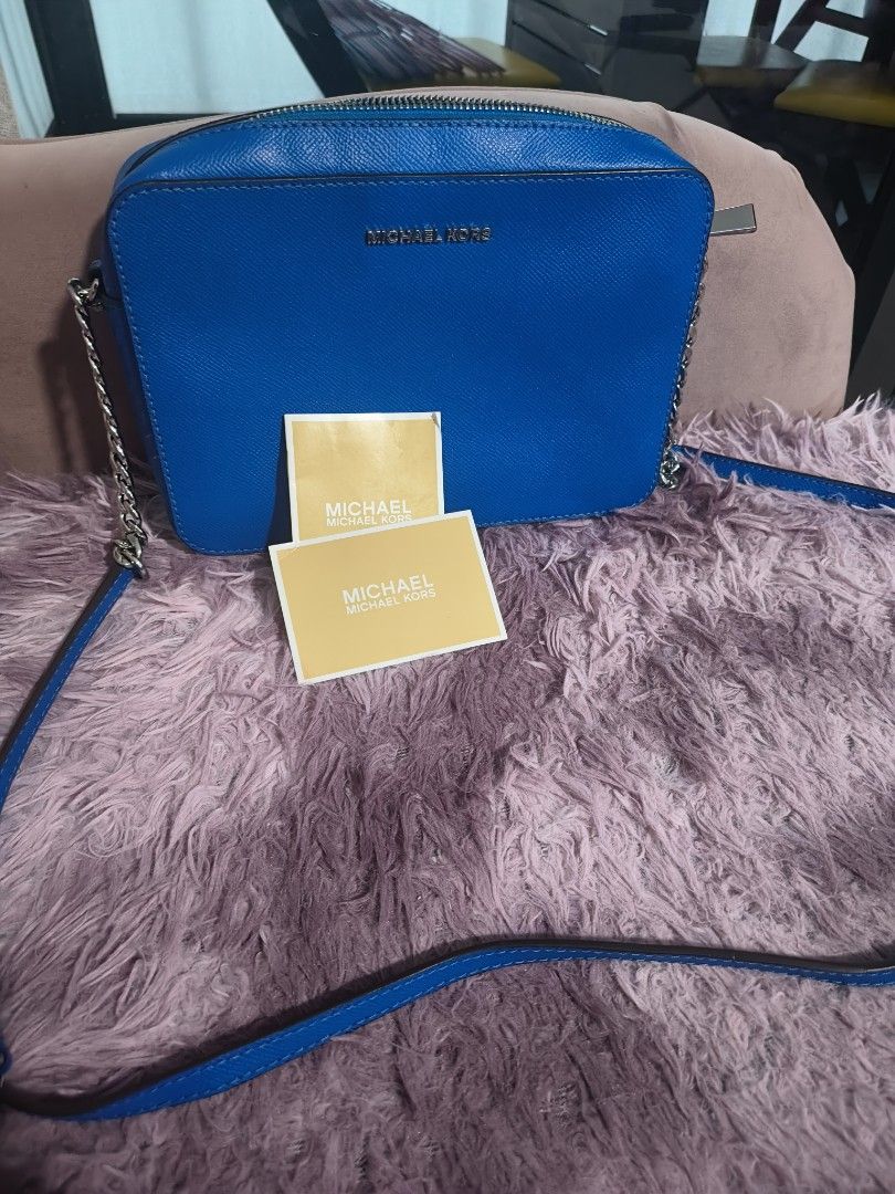 Electric blue shop michael kors purse
