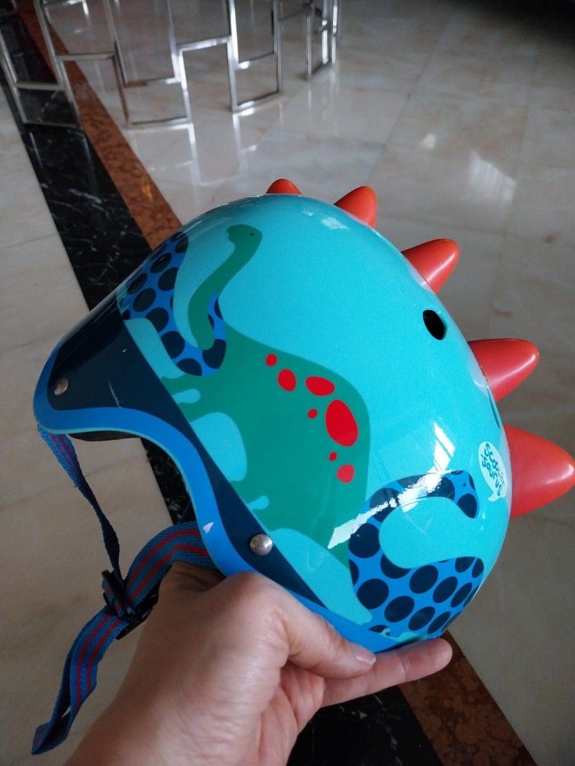 Micro dinosaur helmet top