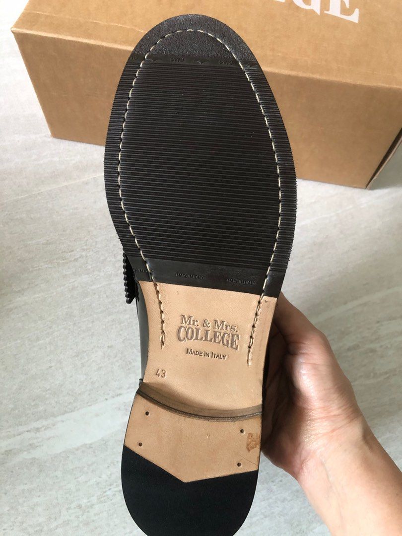 MR MRS COLLEGE SHOES Men s Fashion Footwear Dress Shoes on Carousell