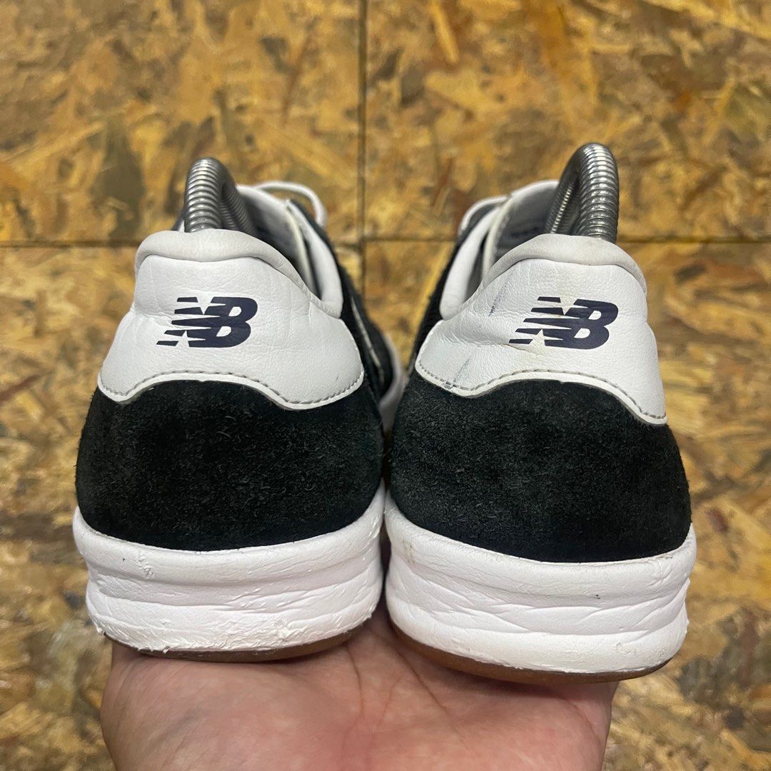 New balance store 300 32