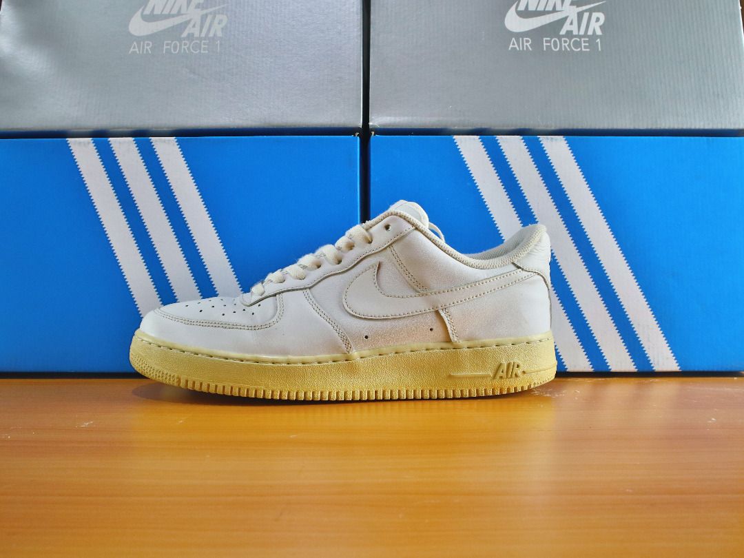 Nike Air Force 1 07 White SIZE 44.5 original not adidas nb fila