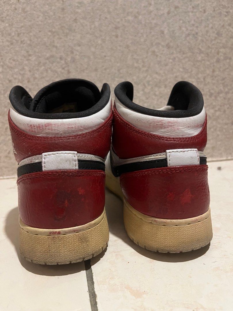 Nike Air Jordan 1 mid retro white black gym red sneakers SIZE 7Y