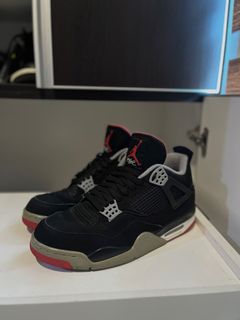 Travis scott discount jordan 4 bred