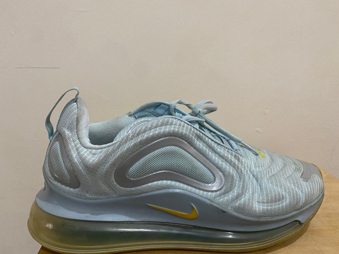 Air max 720 sales platinum yellow