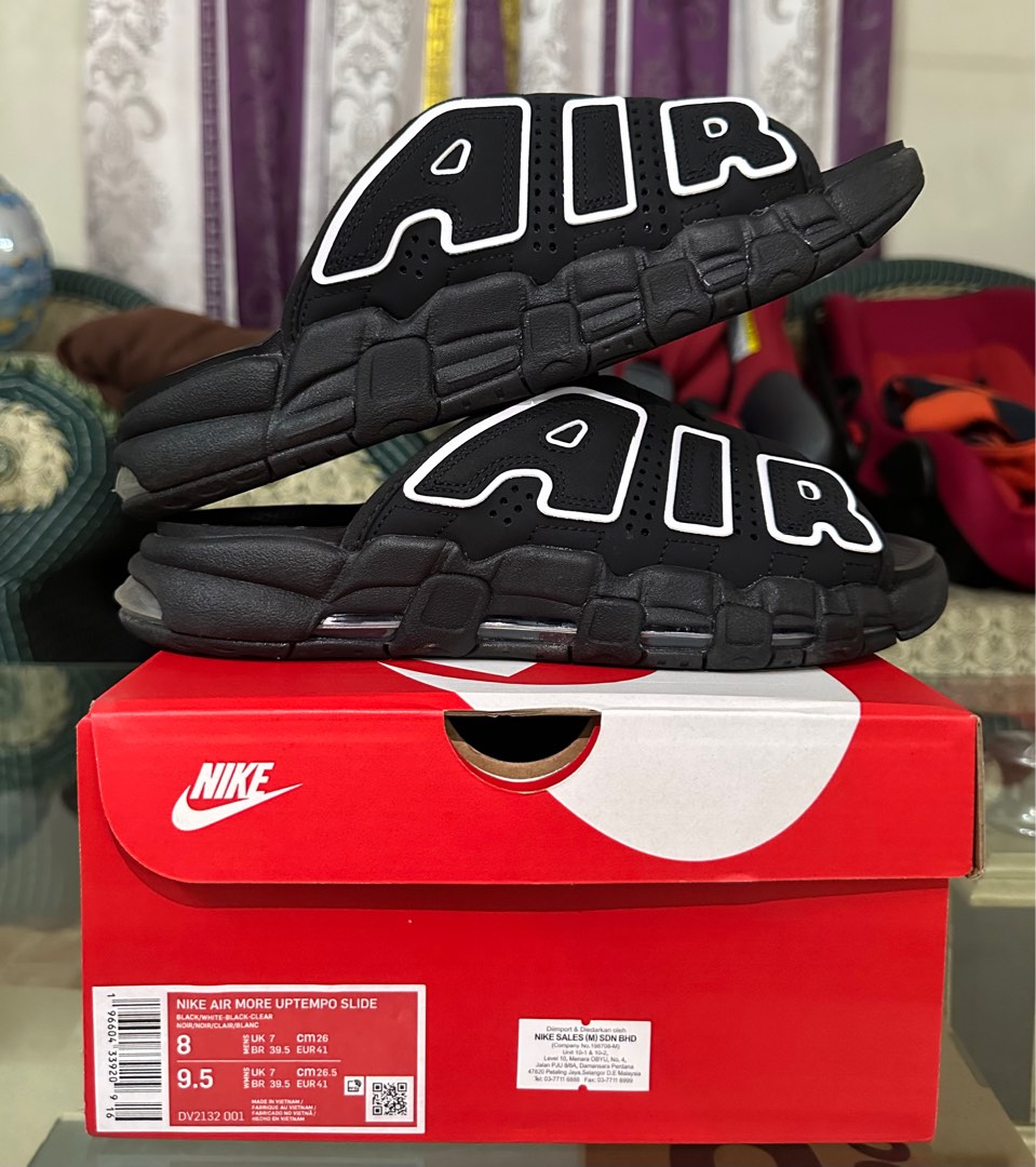 Uptempo store nike noir