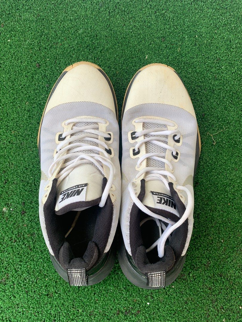 Nike air hotsell max versitile 3