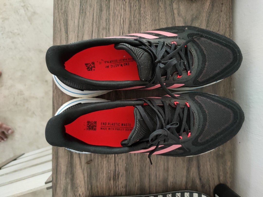 Red and cheap black womens nikes