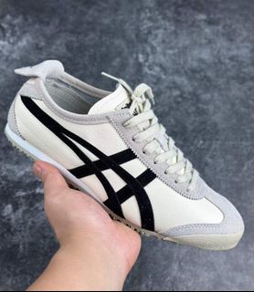 Onitsuka tiger mexico 66 slip on on feet discount
