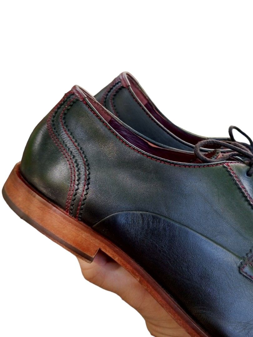 Where are ted outlet baker shoes made