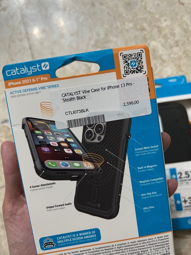Original Catalyst Vibe Case for iPhone 13 Pro (Category: Cases & Sleeves) located in Manila. Submitted by razelysonn (Listing ID 1275211855, Image 2). Description: .