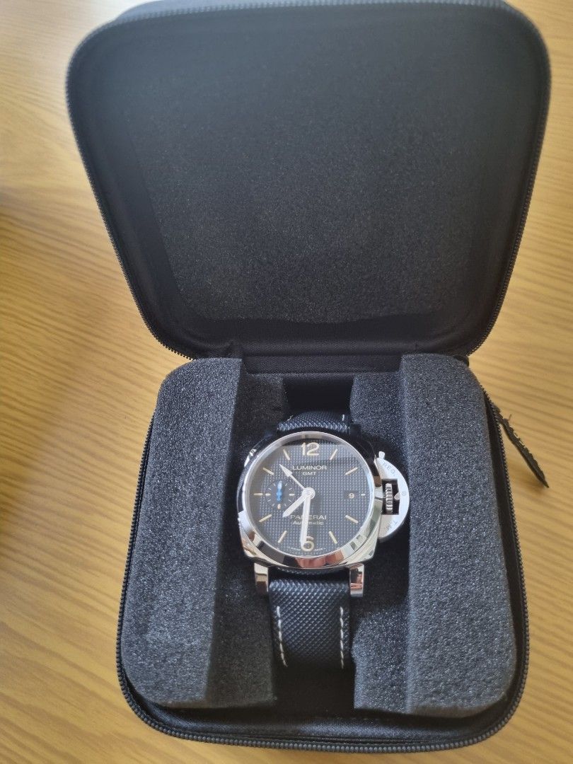 Panerai PAM 1535 GMT