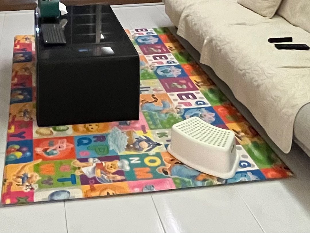 Parklon kids friendly mat for sale, Furniture & Home Living, Home Decor ...