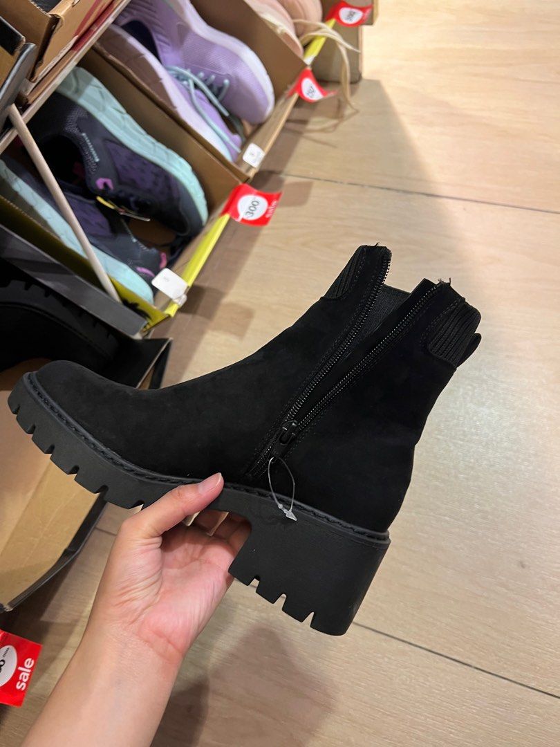 Payless non new arrivals slip