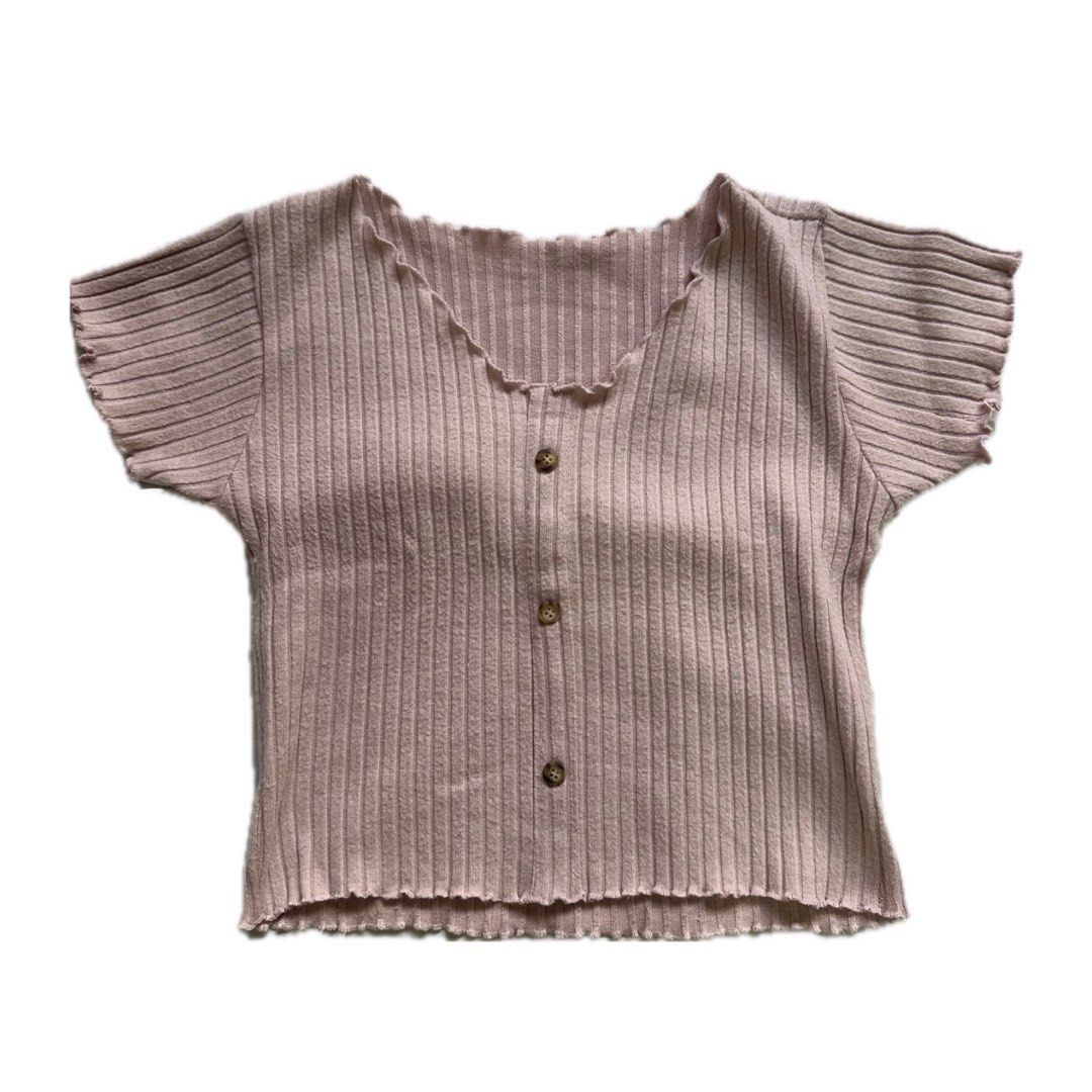 Pink Cropped Blouse (Category: Blouses) located in Cebu City. Submitted by statvqu (Listing ID 1275223032, Image 1). Description: ‼️CAN FIT SMALL-MEDIUM ‼️STRETCHABLE -No COD -No return/exchange MOP: Gcash MOD: LBC, lalamove MESSAGE FOR MORE PICTURES‼️ .
