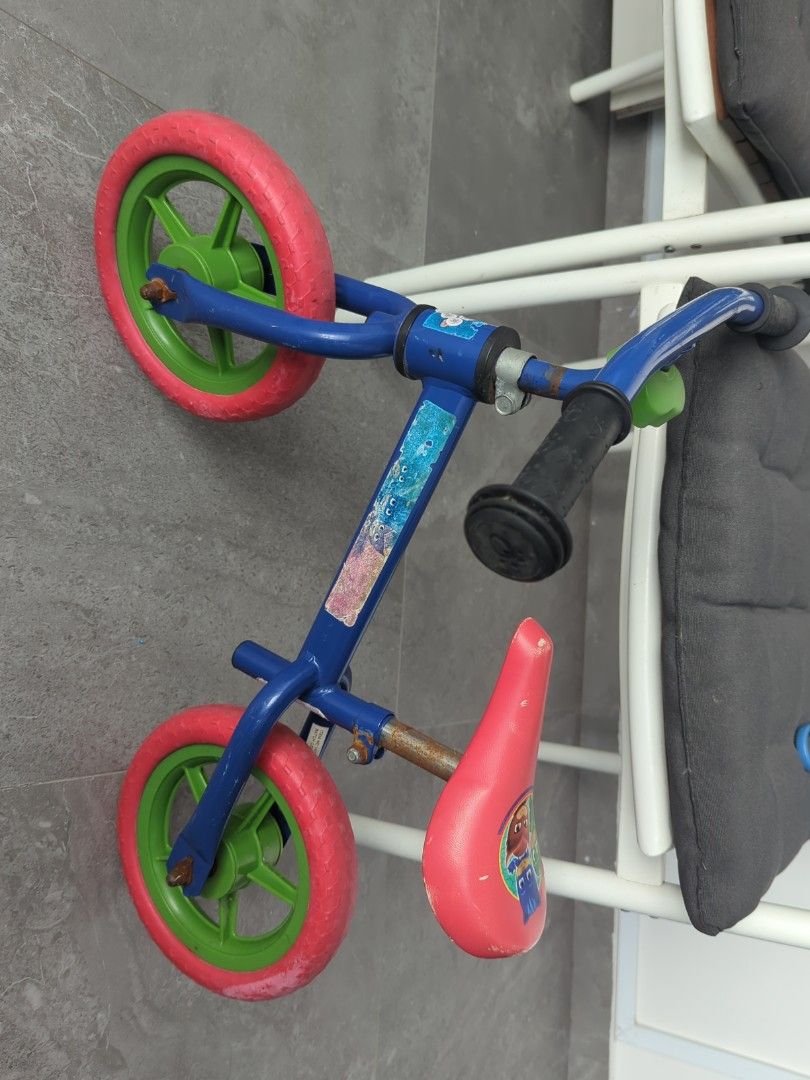 Balancing bike for sale deals