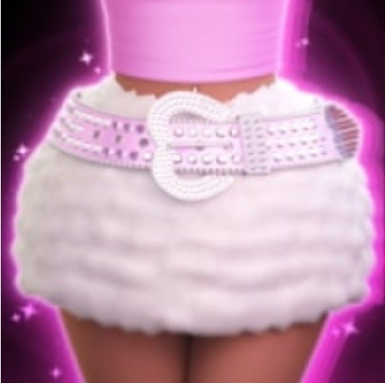 Royale high (Category: In-Game Products) located in Singapore. Submitted by xingyueee (Listing ID 1237773482, Image 2). Description: base price $1, offer your price ill be ok with it if its reasonable,price range per item $1-$15 (for most item) ill be open to help look for and sell you the item you want that is not shown in the listing too, just dm me the item you want, most item need restock (1h~3day depends)payment made before I restock, im onl