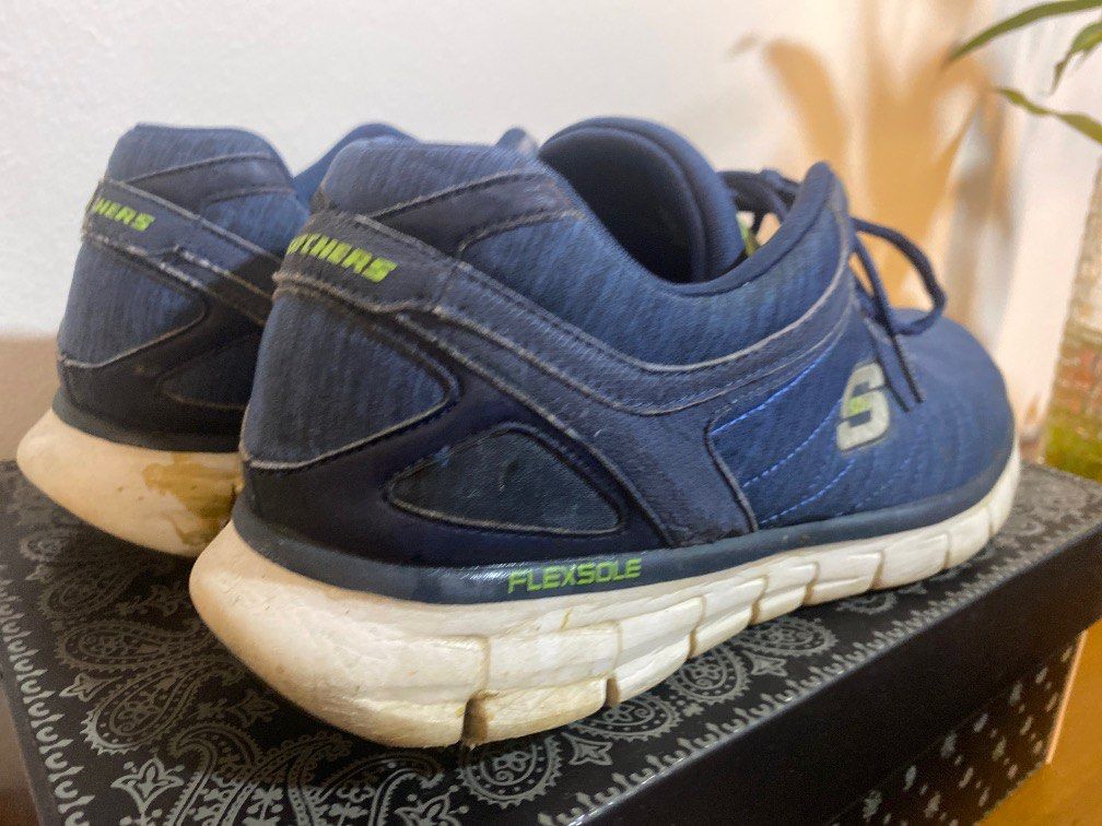 Skechers skech knit 2025 shoes