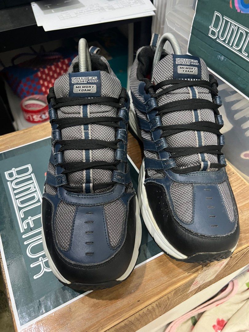 Skechers hotsell stamina plus