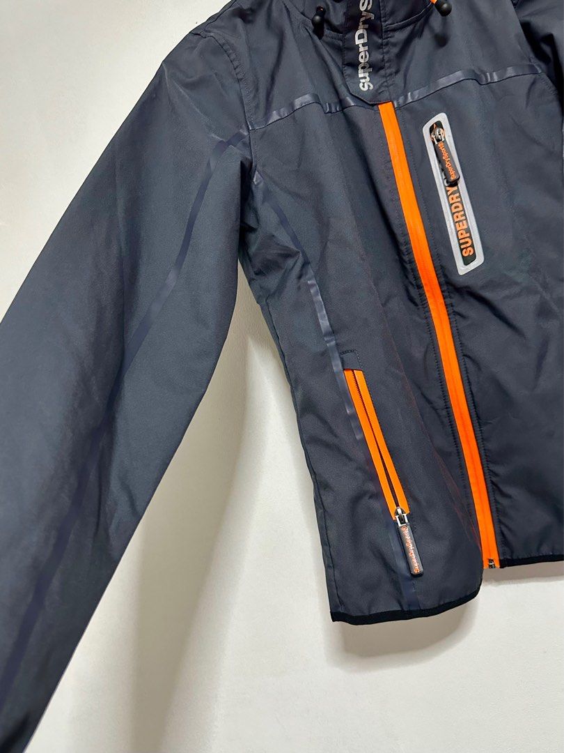 Superdry sport wind tracker online