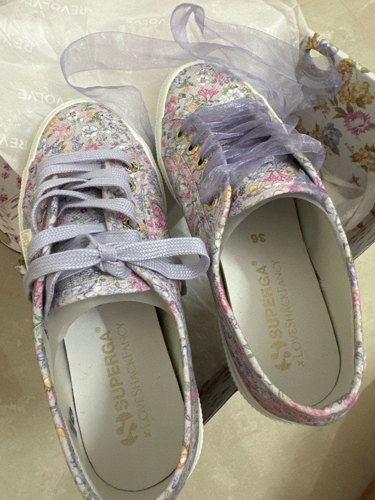 Superga flower sales