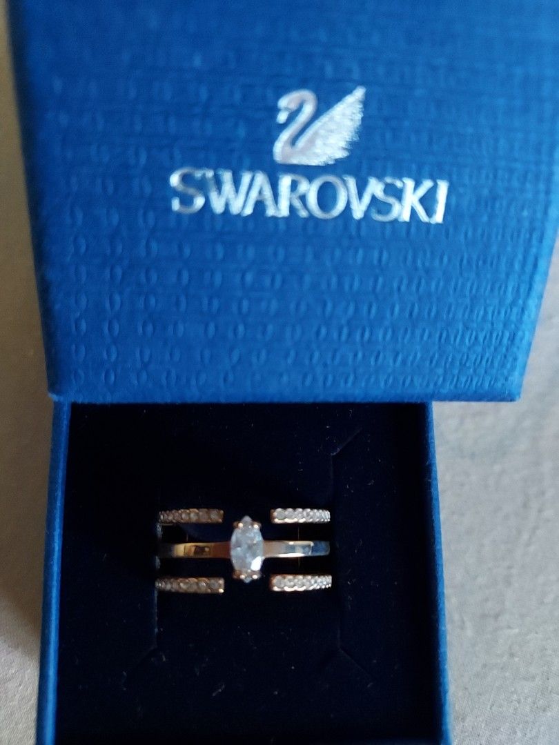 Swarovski Ring, Luxury, Accessories on Carousell